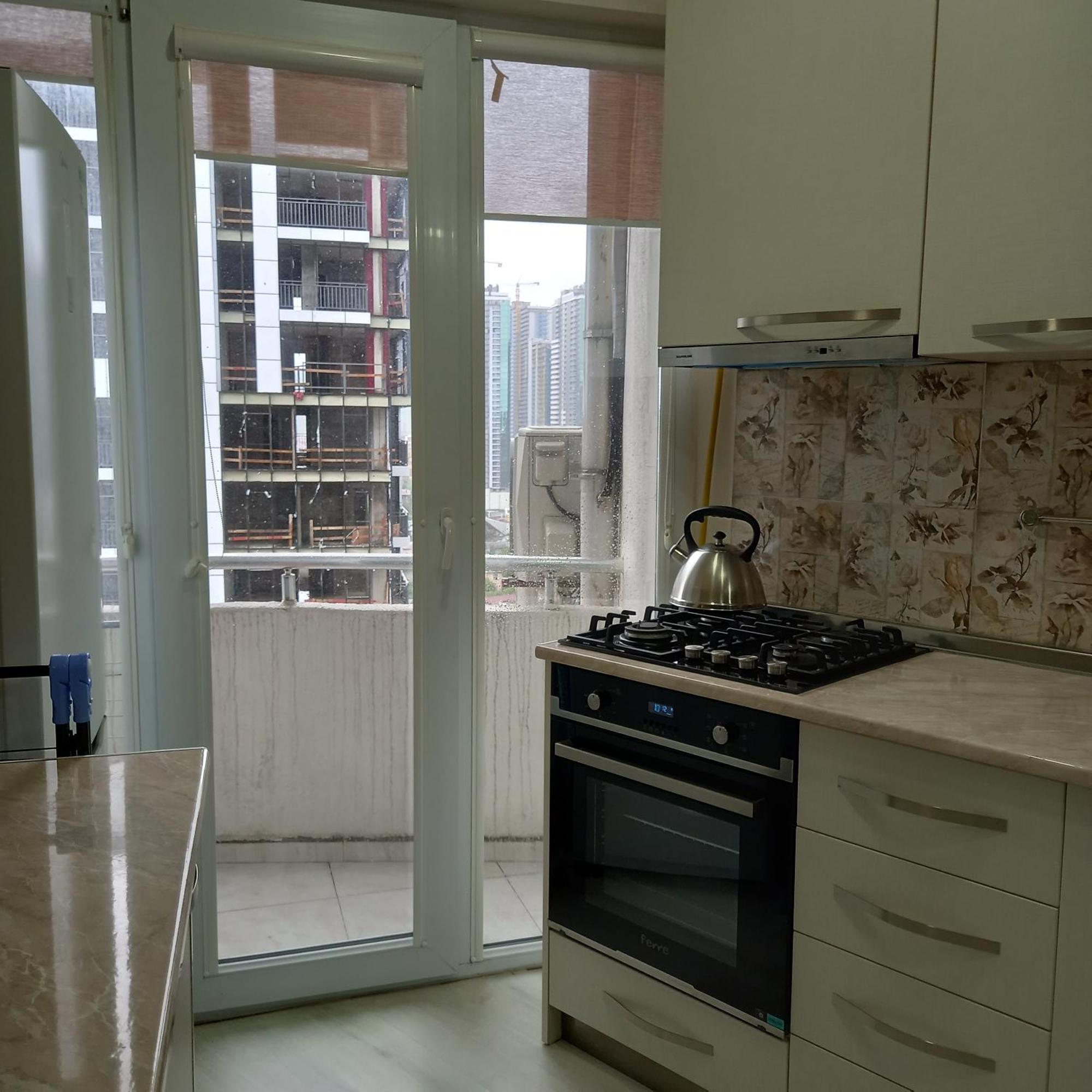 Amigo Apartment Batumi Bagian luar foto